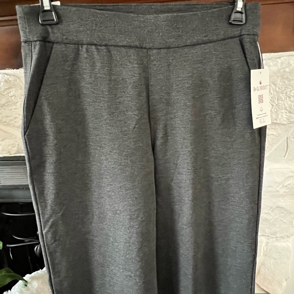 Gloria Vanderbilt Gray Wide-Leg Trouser Pants NWT Size 8 - Picture 3 of 11